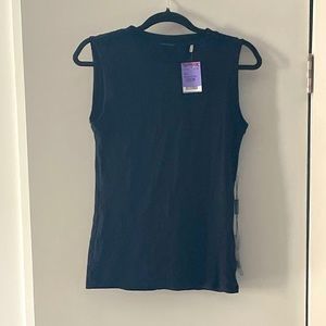 Elie Tahari black sleeveless form fitting shirt